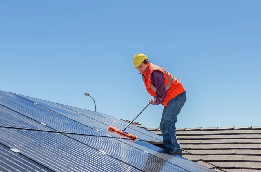 nettoyage panneaux solaires