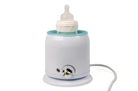 Chauffe-biberon Momcozy : l’allié des jeunes parents au quotidien chauffe biberon